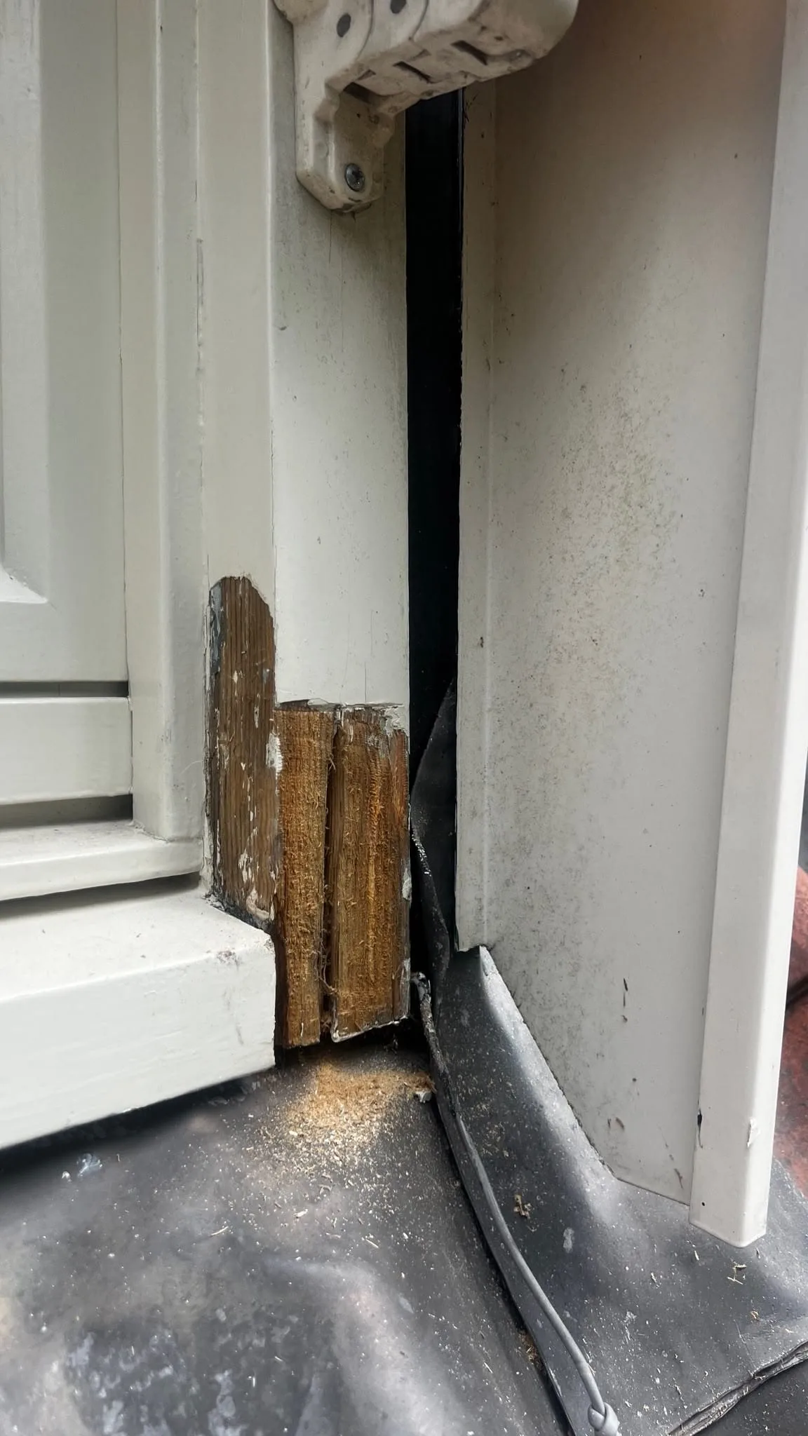 Houtrot Reparatie: Uitfrezen Kozijndorpel